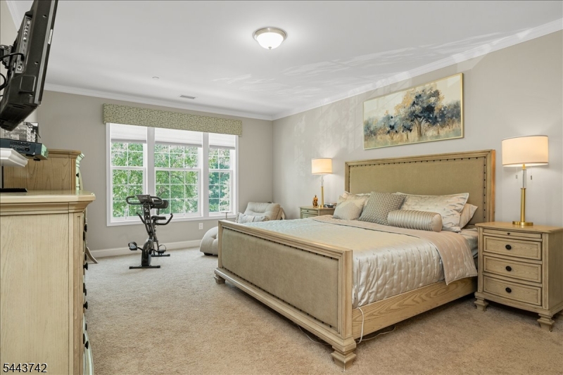 Fox Ridge at Greenbriar - Residential