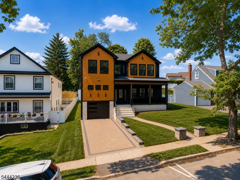 New construction on existing foundation. What a beautiful and huge single family house, featuring 5 beds, 5 baths, simple beautiful & huge baths, stunning kitchen with high ends appliances, finished basement, 1 car garage, driveway for 2 vehicles, big back yard,  and much much more...Don's miss this opportunity to own this Beauty situate in the most desire part of Clifton