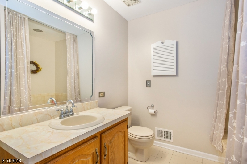 Oak Hill at Independence - Residential