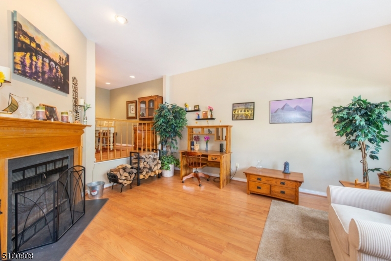 Oak Hill at Independence - Residential