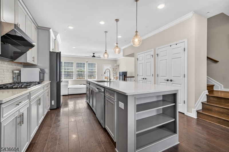 Livingston Square - Residential