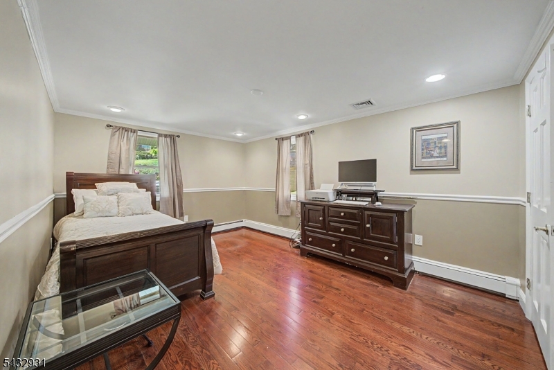 LAKE SHAWNEE - Residential