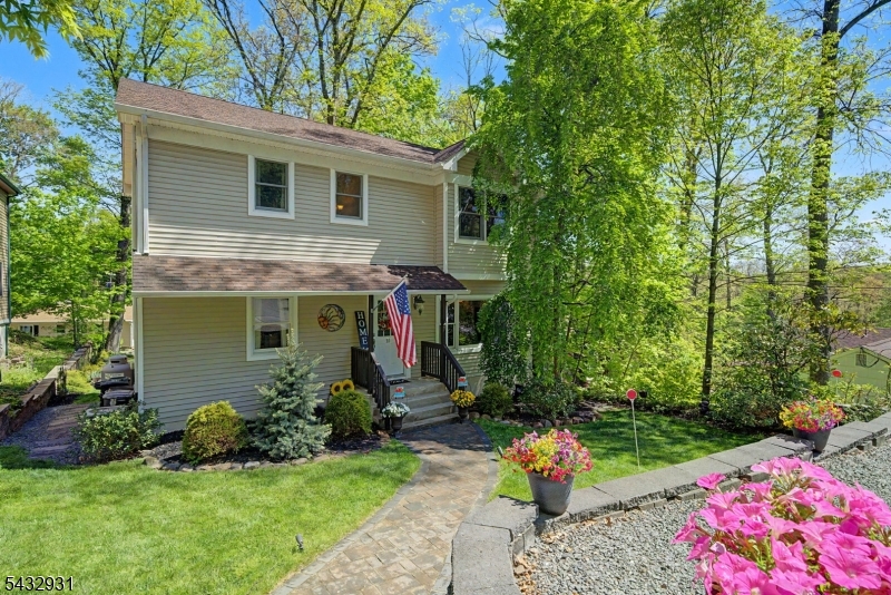 LAKE SHAWNEE - Residential