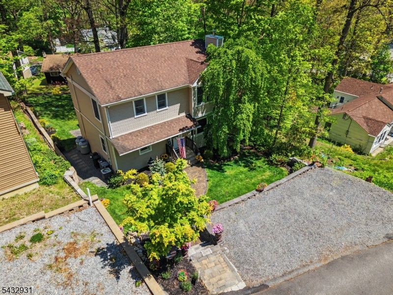 LAKE SHAWNEE - Residential