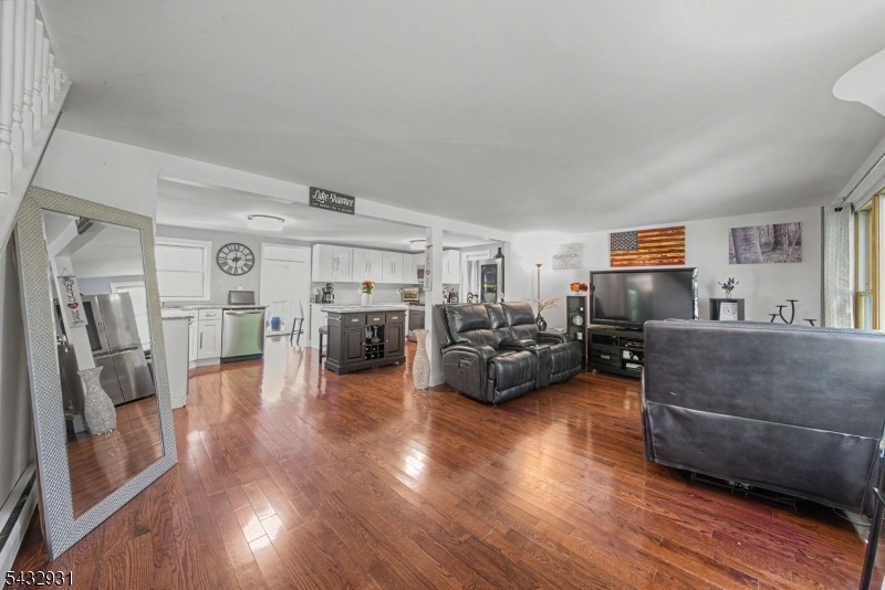LAKE SHAWNEE - Residential