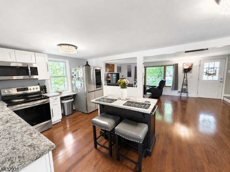 LAKE SHAWNEE - Residential