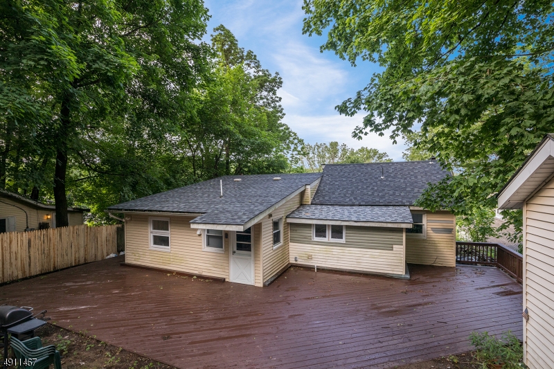 LAKE HOPATCONG - Residential Lease