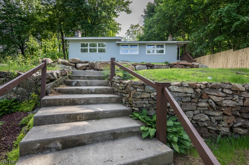 LAKE HOPATCONG - Residential Lease