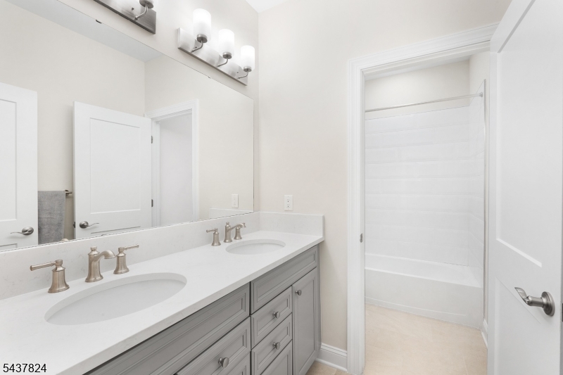 Enclave at Hillandale - Residential