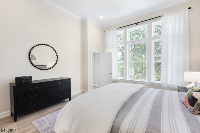 Enclave at Hillandale - Residential