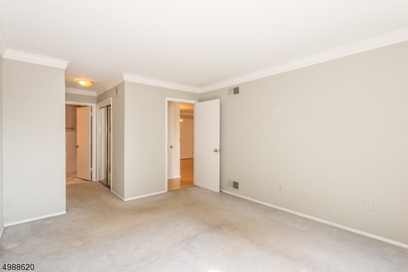 South Green - Residential Lease