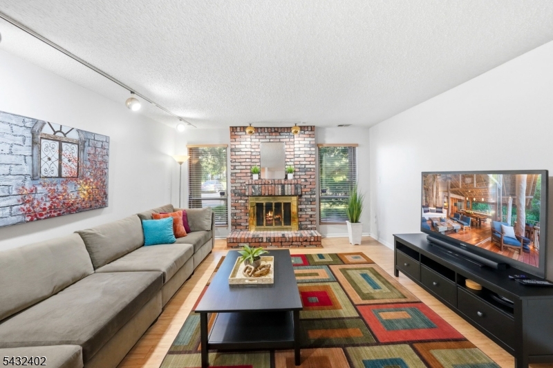 Hidden Lake - Residential