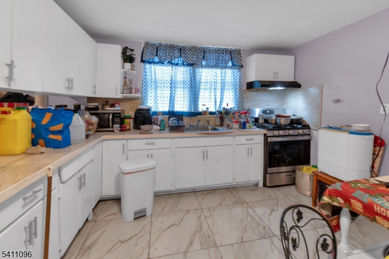 Dowd Avenue - Residential