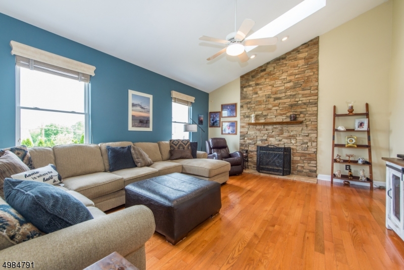 Brittany Hills - Residential