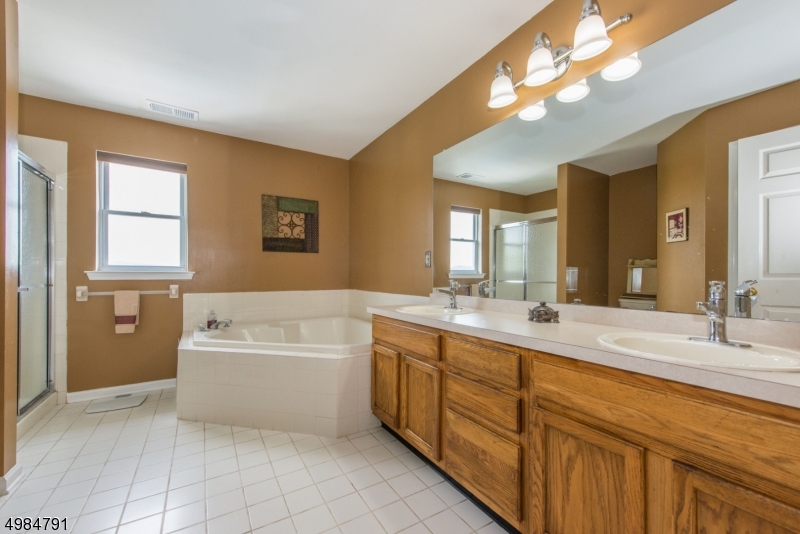 Brittany Hills - Residential