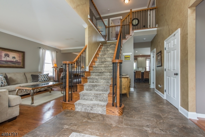 Brittany Hills - Residential