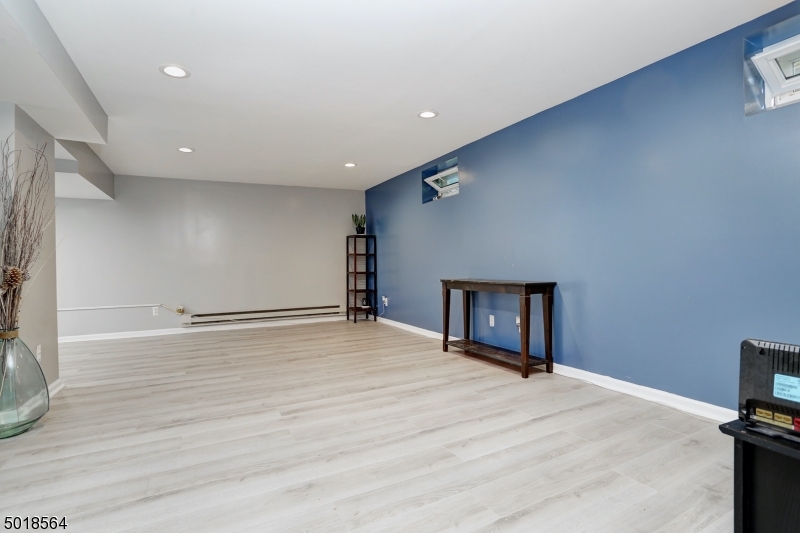 Alcrest Estates - Residential
