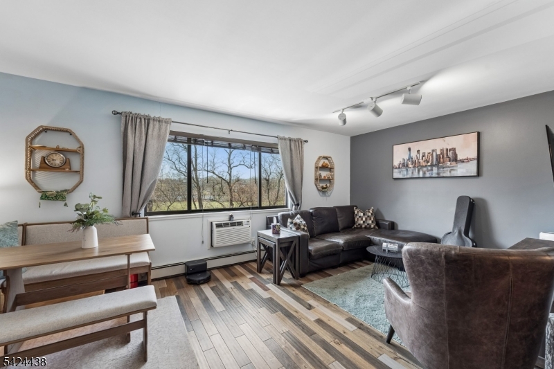 Park Gardens - Residential