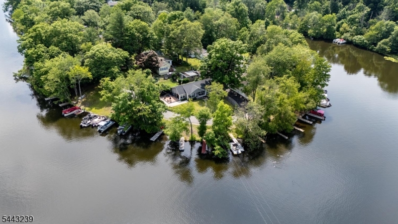 Upper Greenwood Lake - Residential