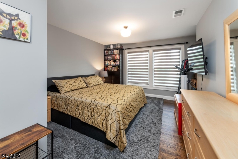 Upper Greenwood Lake - Residential