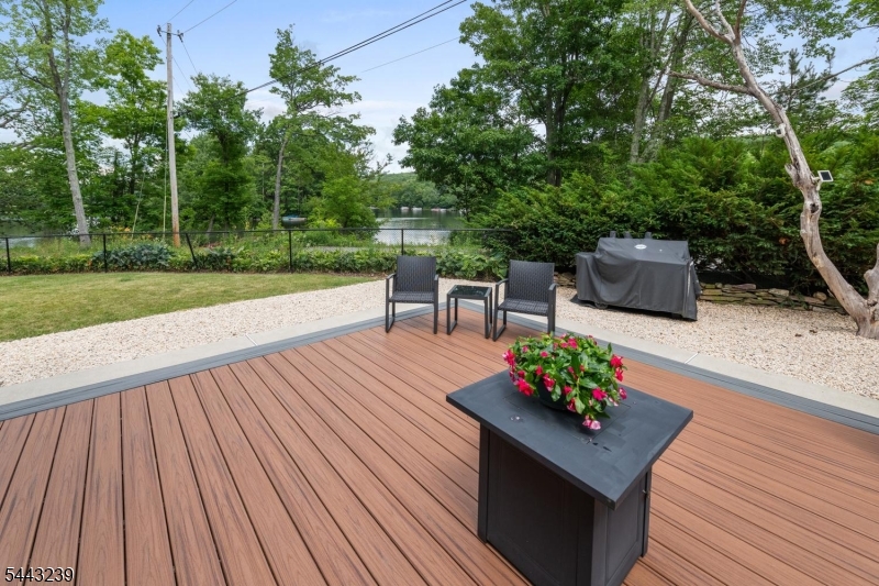 Upper Greenwood Lake - Residential