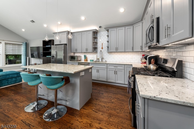 Upper Greenwood Lake - Residential