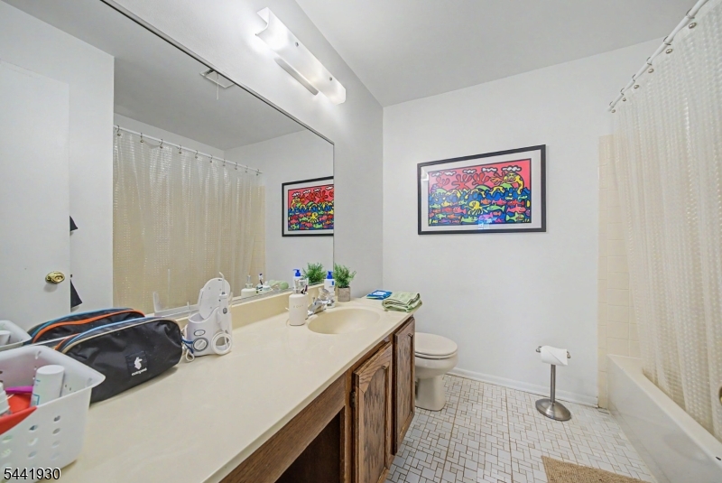 The Pointe - Residential
