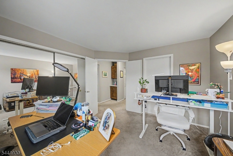 The Pointe - Residential