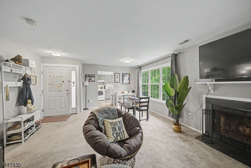 The Pointe - Residential