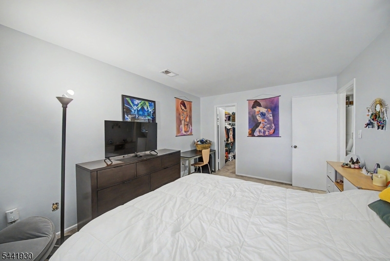 The Pointe - Residential