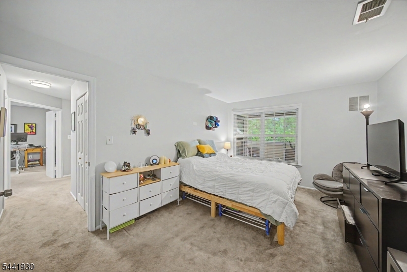 The Pointe - Residential