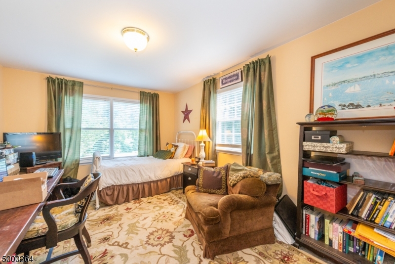 Sparta Mountain Reserve - Residential