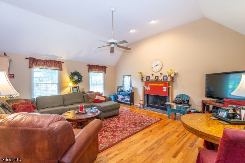 Sparta Mountain Reserve - Residential