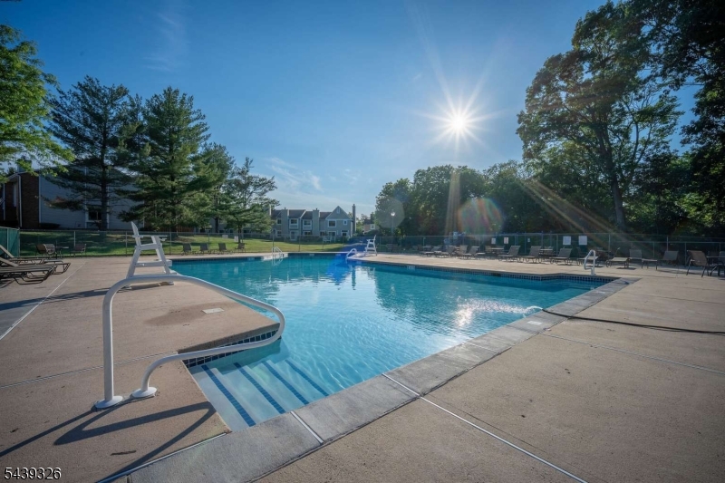 Huntington Park - Residential