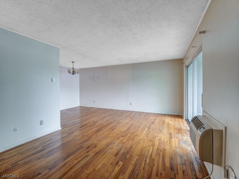 Cedarbrook - Residential