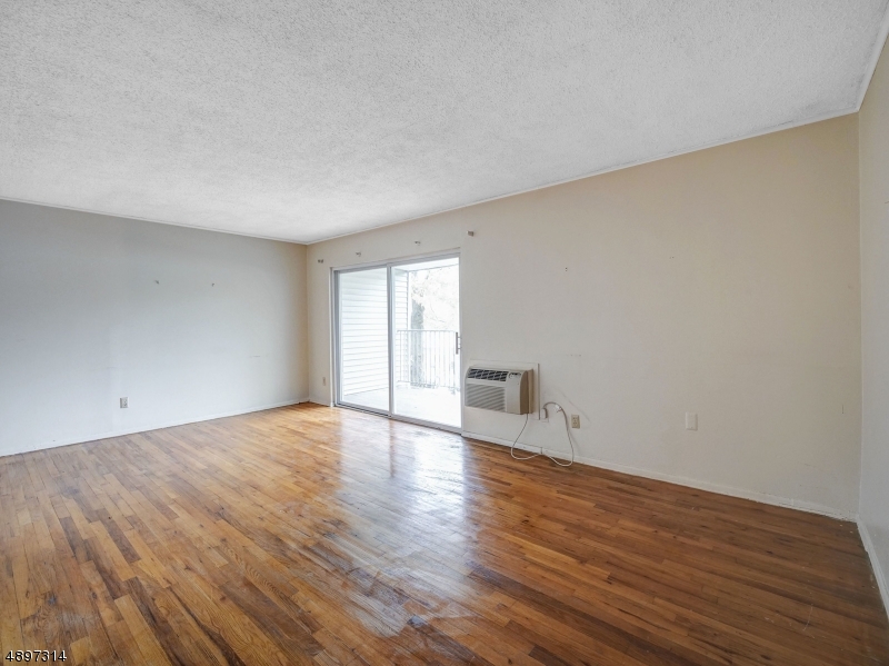 Cedarbrook - Residential