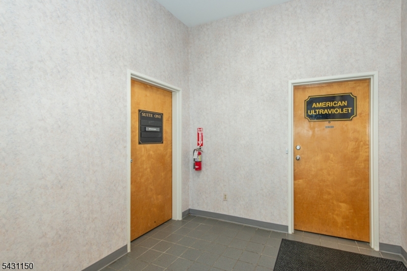 Hasting Commons - Commercial Sale