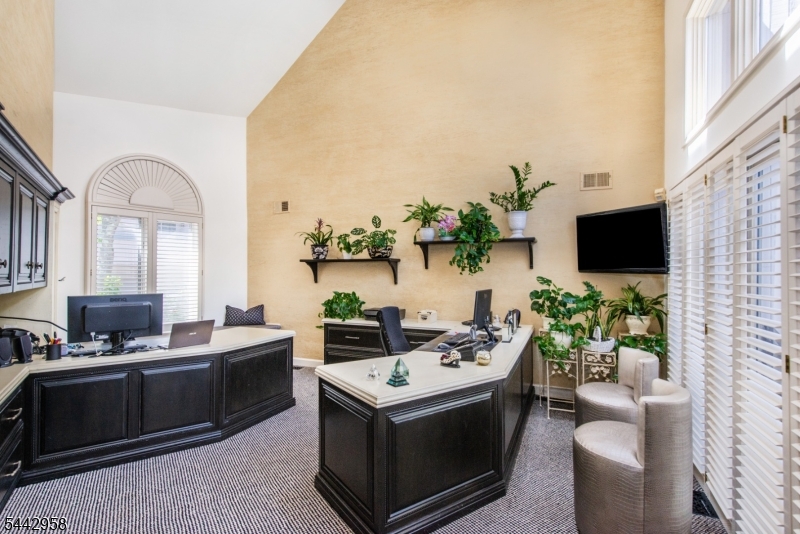 Spruce Edge - Residential