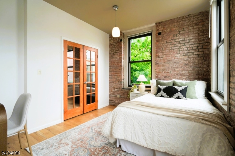 Ironbound - Residential