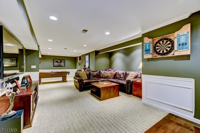 Brook Hollow - Residential