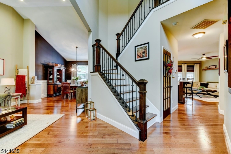 Brook Hollow - Residential