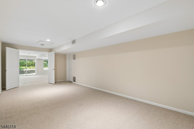 Hamilton Woods - Residential