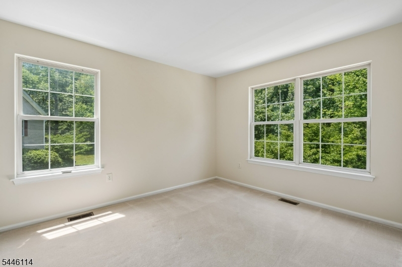 Hamilton Woods - Residential