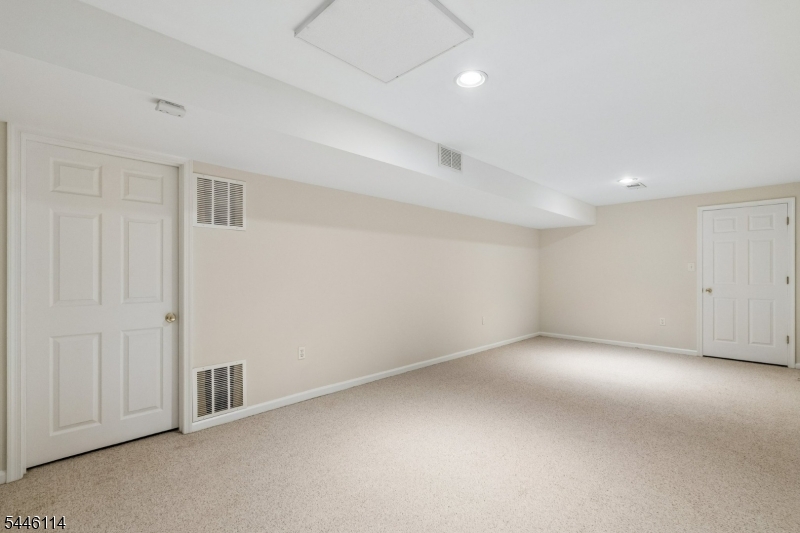 Hamilton Woods - Residential