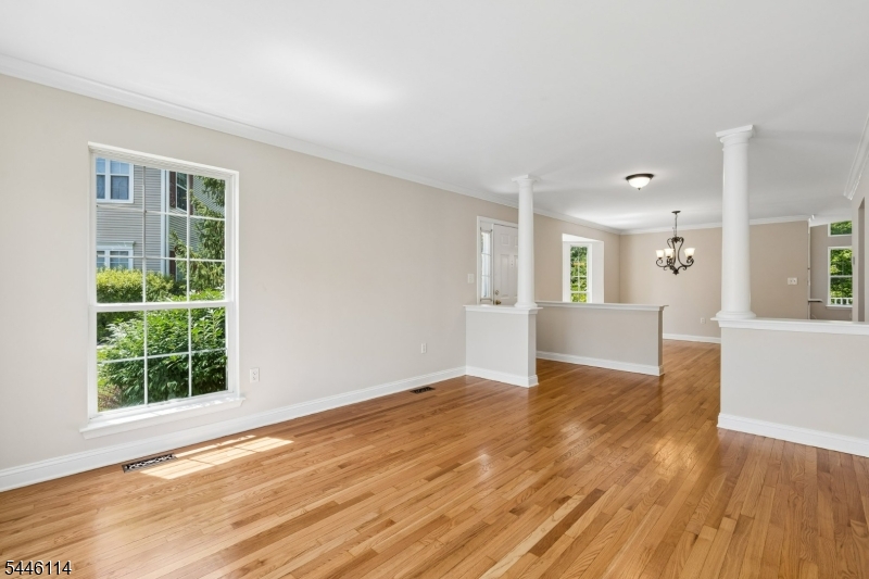 Hamilton Woods - Residential