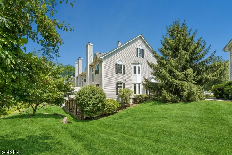 Hamilton Woods - Residential