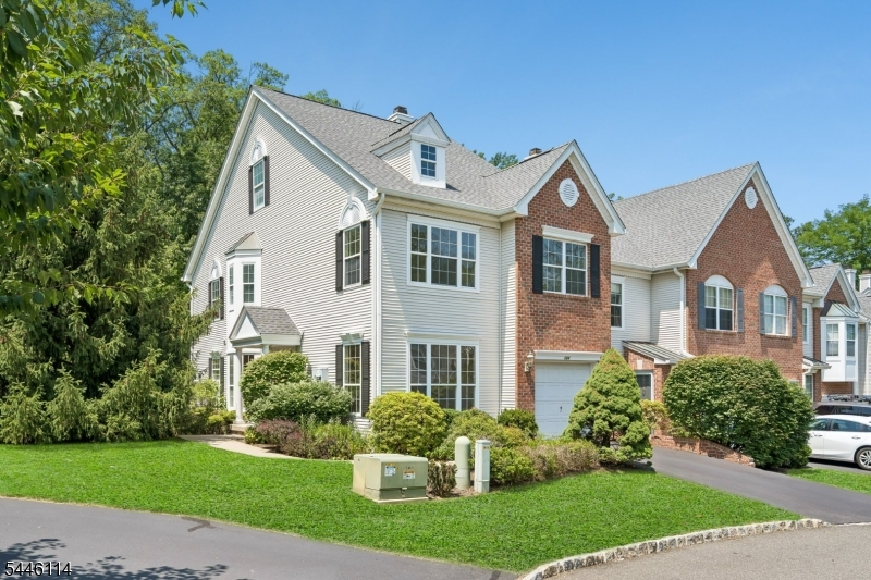 Hamilton Woods - Residential