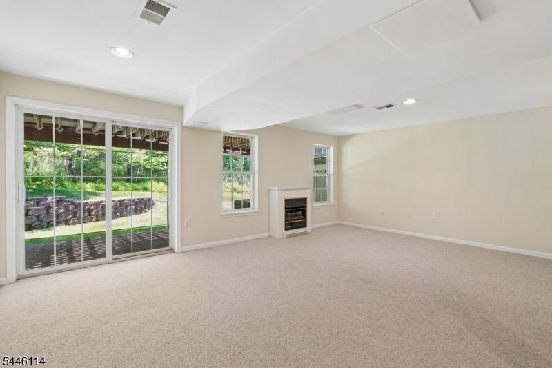 Hamilton Woods - Residential