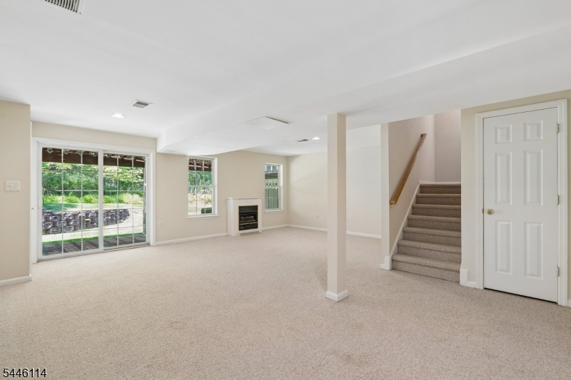 Hamilton Woods - Residential