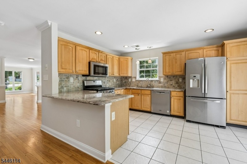 Hamilton Woods - Residential